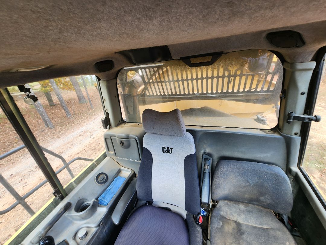 2012 CATERPILLAR 725 - Image 26